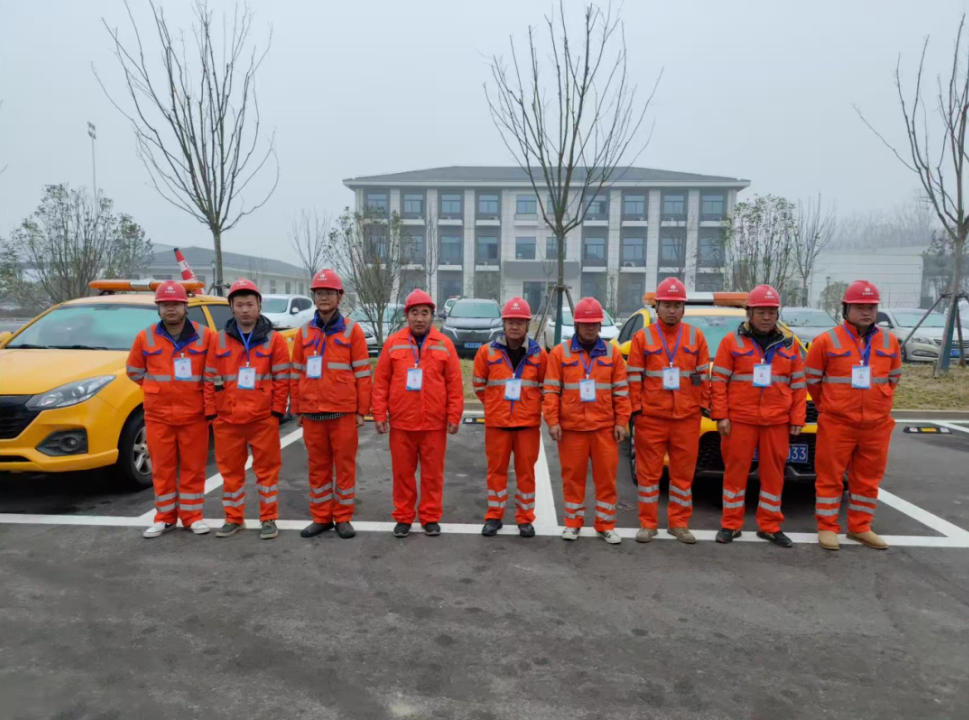 五门春运2.jpg 五门春运2.jpg