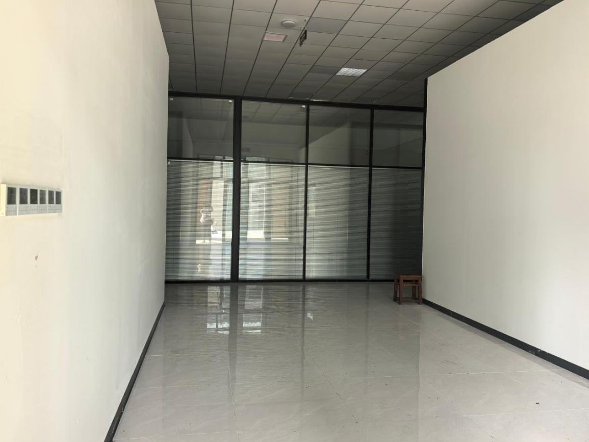 南山公园南侧半山房屋出租-蚌埠市628.05平已装修门面房位置示意图6.png